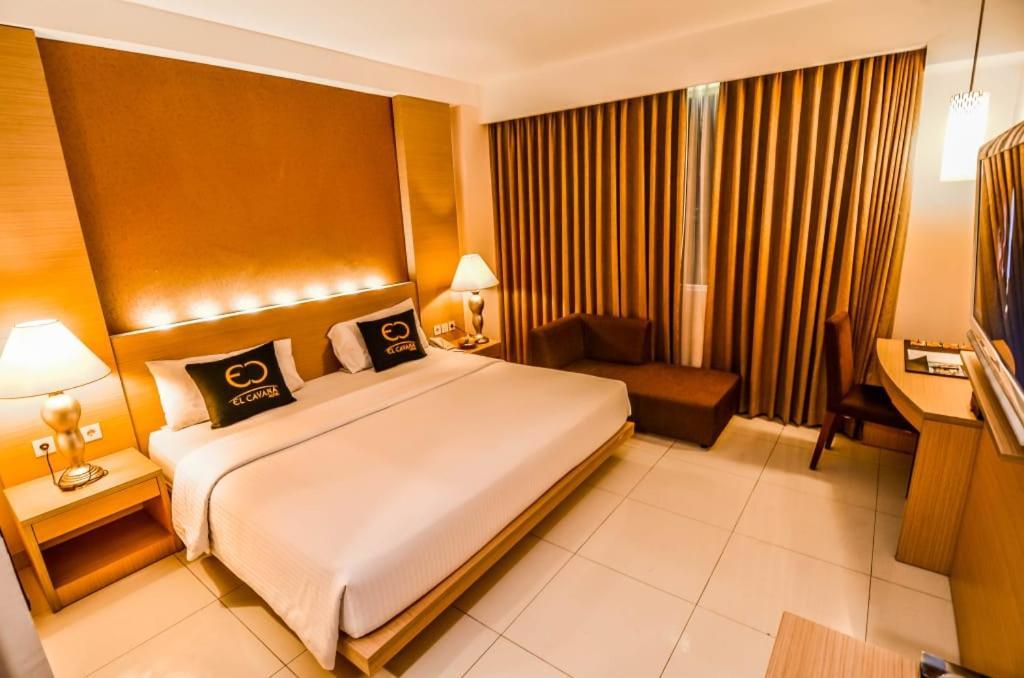 El Cavana Bandung Exterior foto